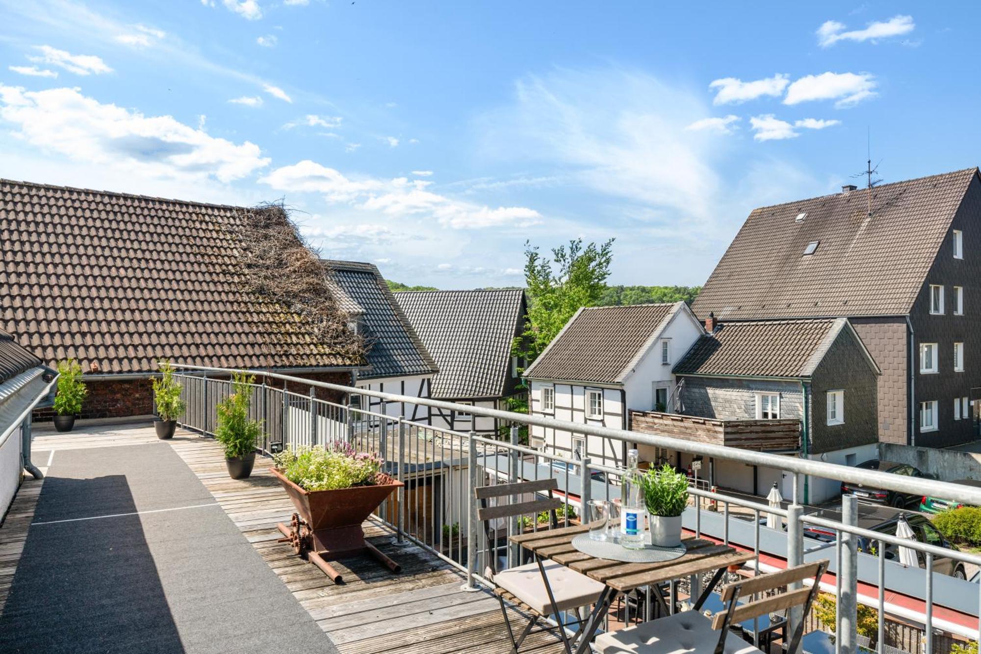 Mola Apartments-Charmante Ferienwohnung Im Herdecke Zentrum Fuer 3 Personen-Grosse Dachterrasse-Grill-Gratis Parken-Wlan Экстерьер фото